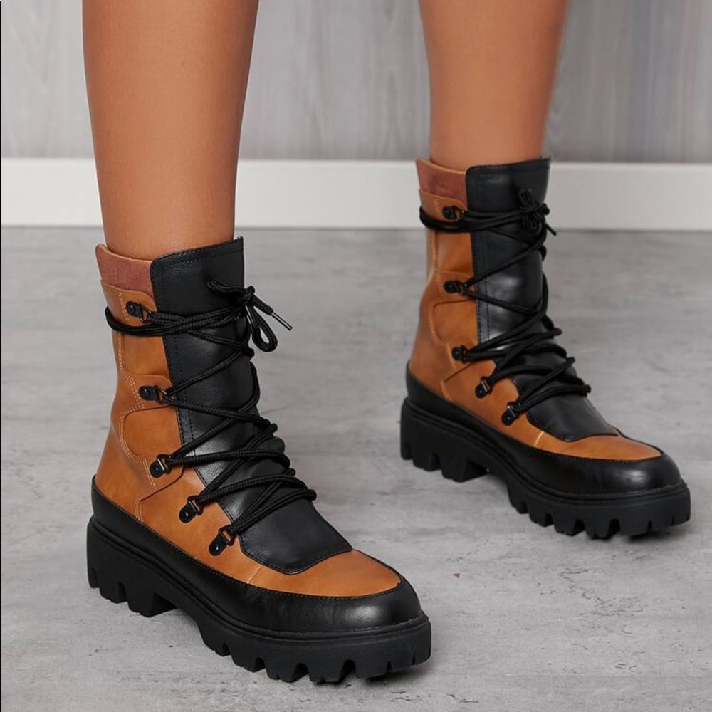 SHEIN Chunky Lug Block Heel Booties NWOT